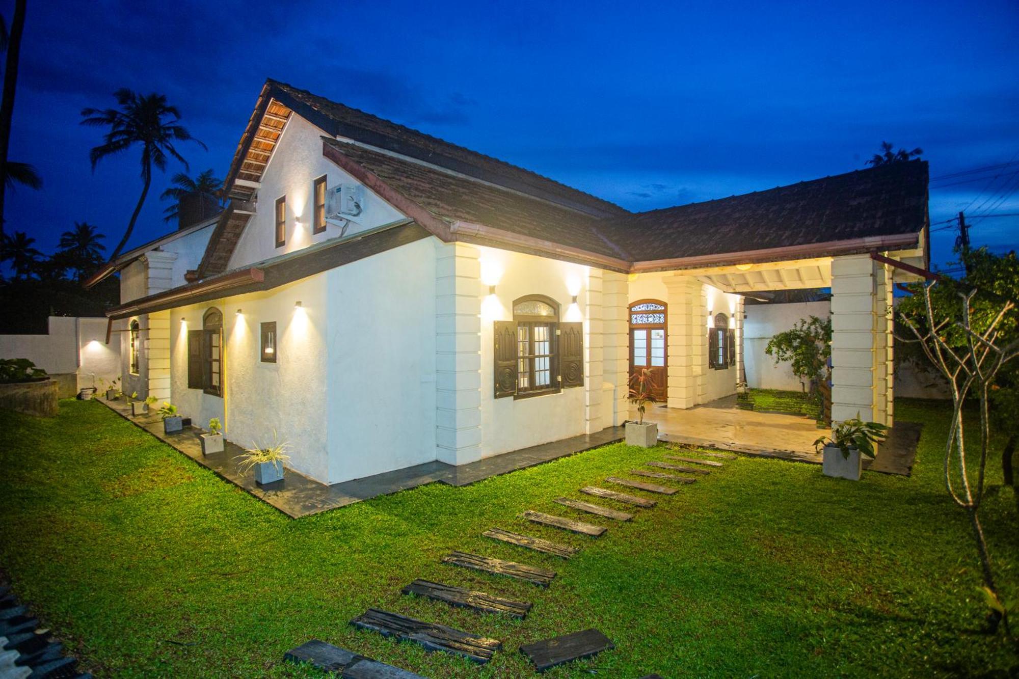 Villa Risithenmi Ahangama Luaran gambar